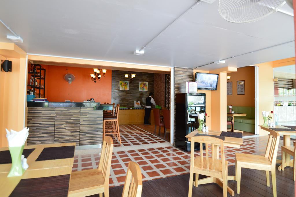 Grand Nai Harn Suites Rawai Exteriör bild