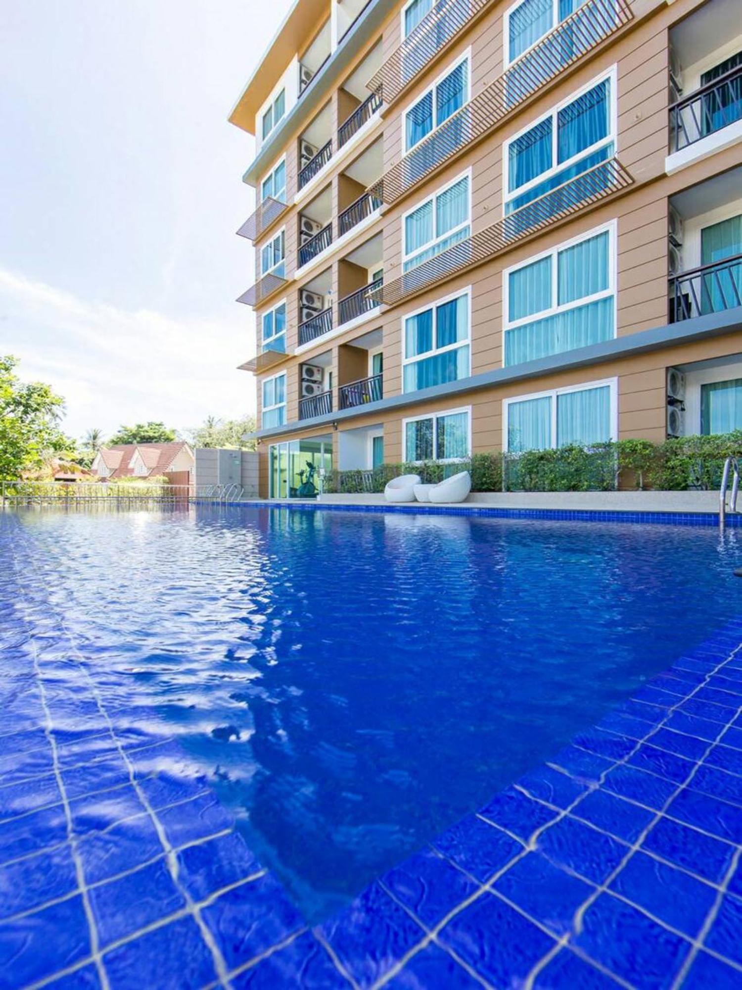 Grand Nai Harn Suites Rawai Exteriör bild