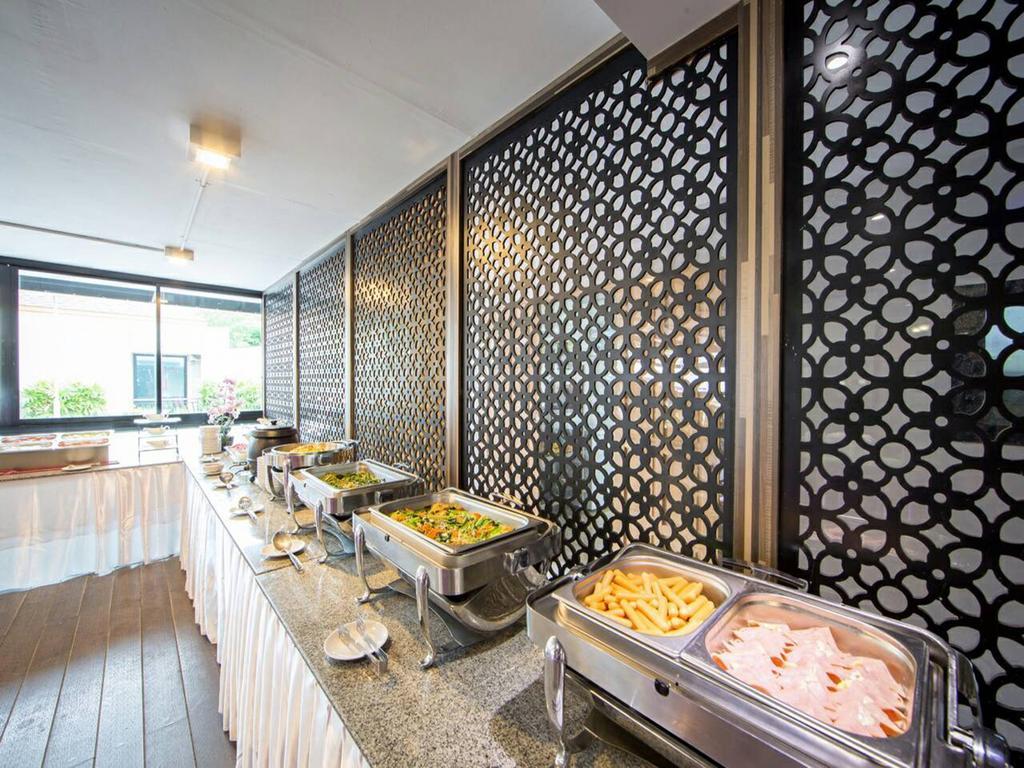 Grand Nai Harn Suites Rawai Exteriör bild
