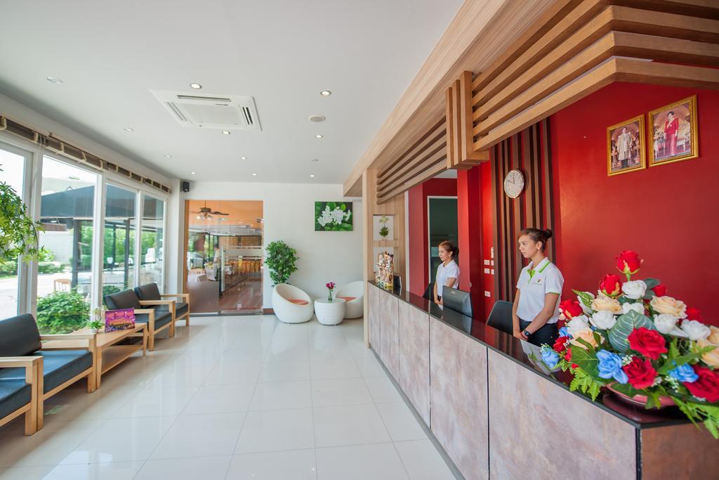Grand Nai Harn Suites Rawai Exteriör bild