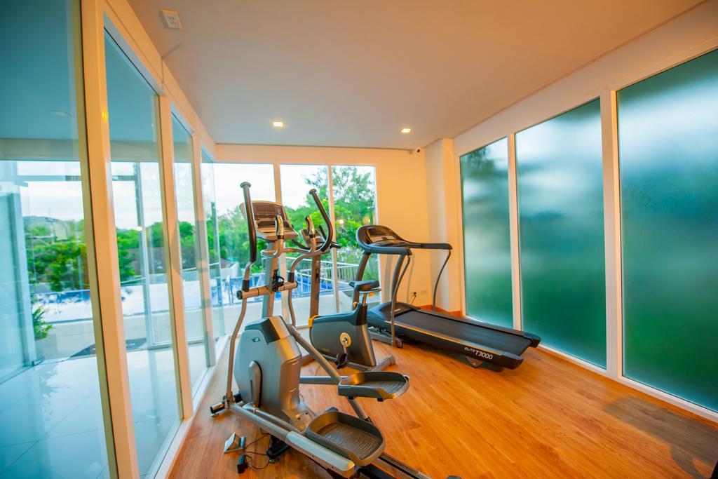 Grand Nai Harn Suites Rawai Exteriör bild