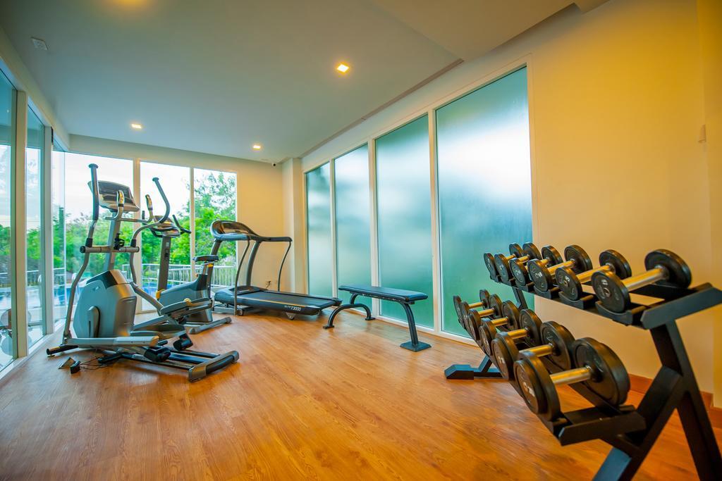 Grand Nai Harn Suites Rawai Exteriör bild
